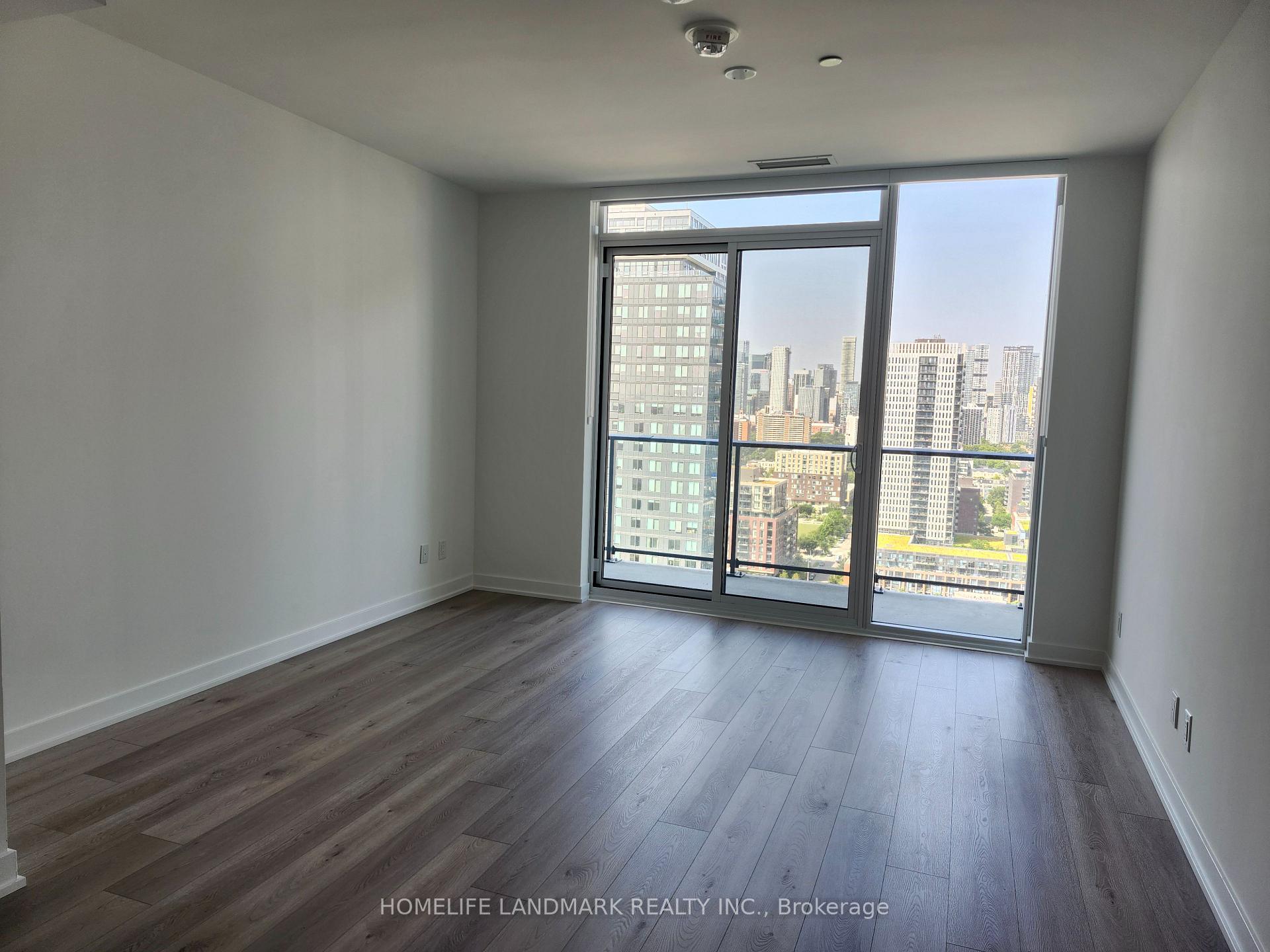 Photo 3 of Unit 2307, 5 defries Street, Toronto, Regent Park — HOMEH
