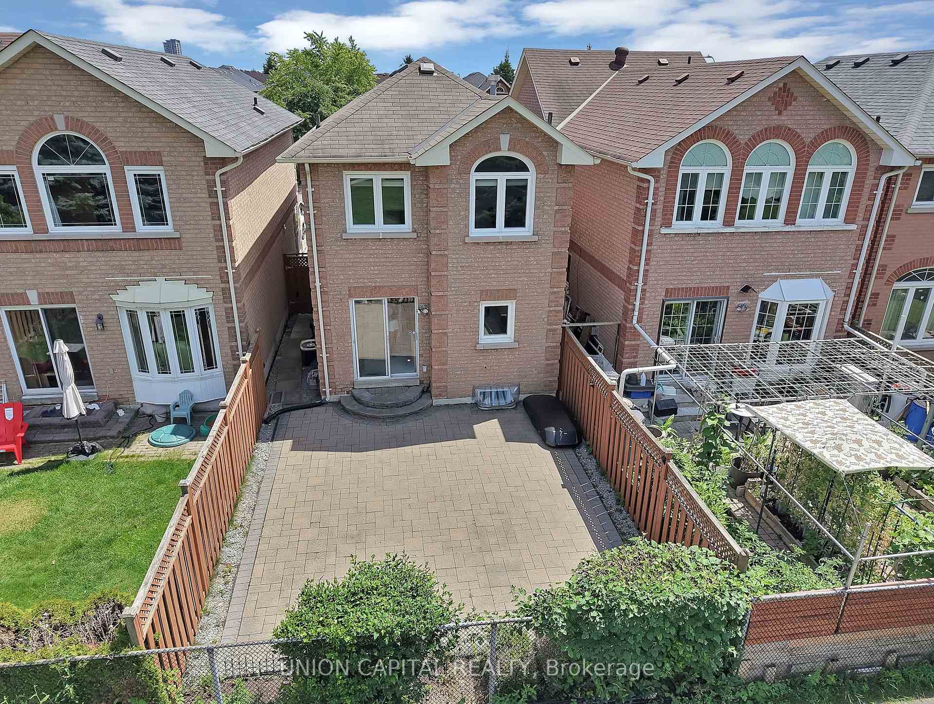 Photo 23 of 147 Milliken Meadows Drive, Markham, Milliken Mills West — HOMEH