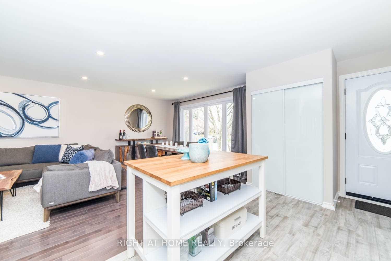 Photo 4 of Unit Main, 823 Sanok Drive, Pickering, West Shore — HOMEH