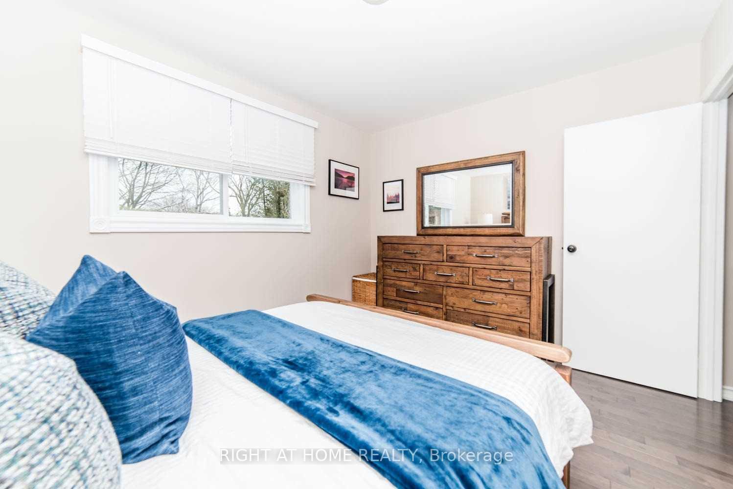 Photo 8 of Unit Main, 823 Sanok Drive, Pickering, West Shore — HOMEH