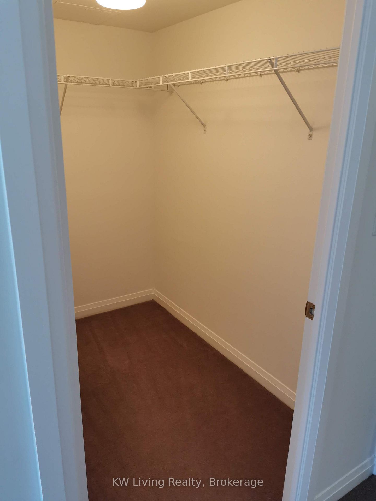 Photo 5 of Unit 321A, 7363 Kennedy Road, Markham, Milliken Mills East — HOMEH