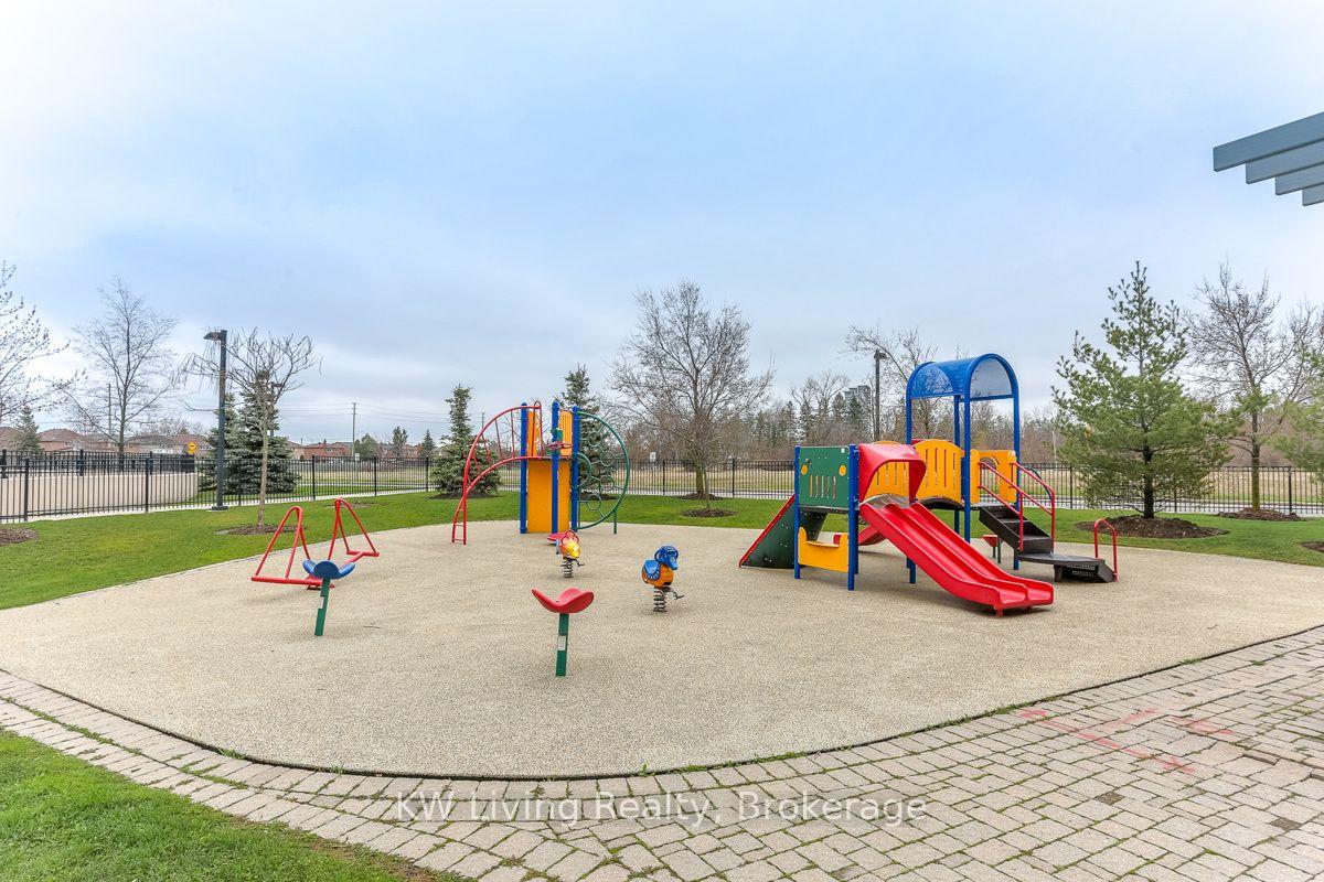 Photo 9 of Unit 321A, 7363 Kennedy Road, Markham, Milliken Mills East — HOMEH