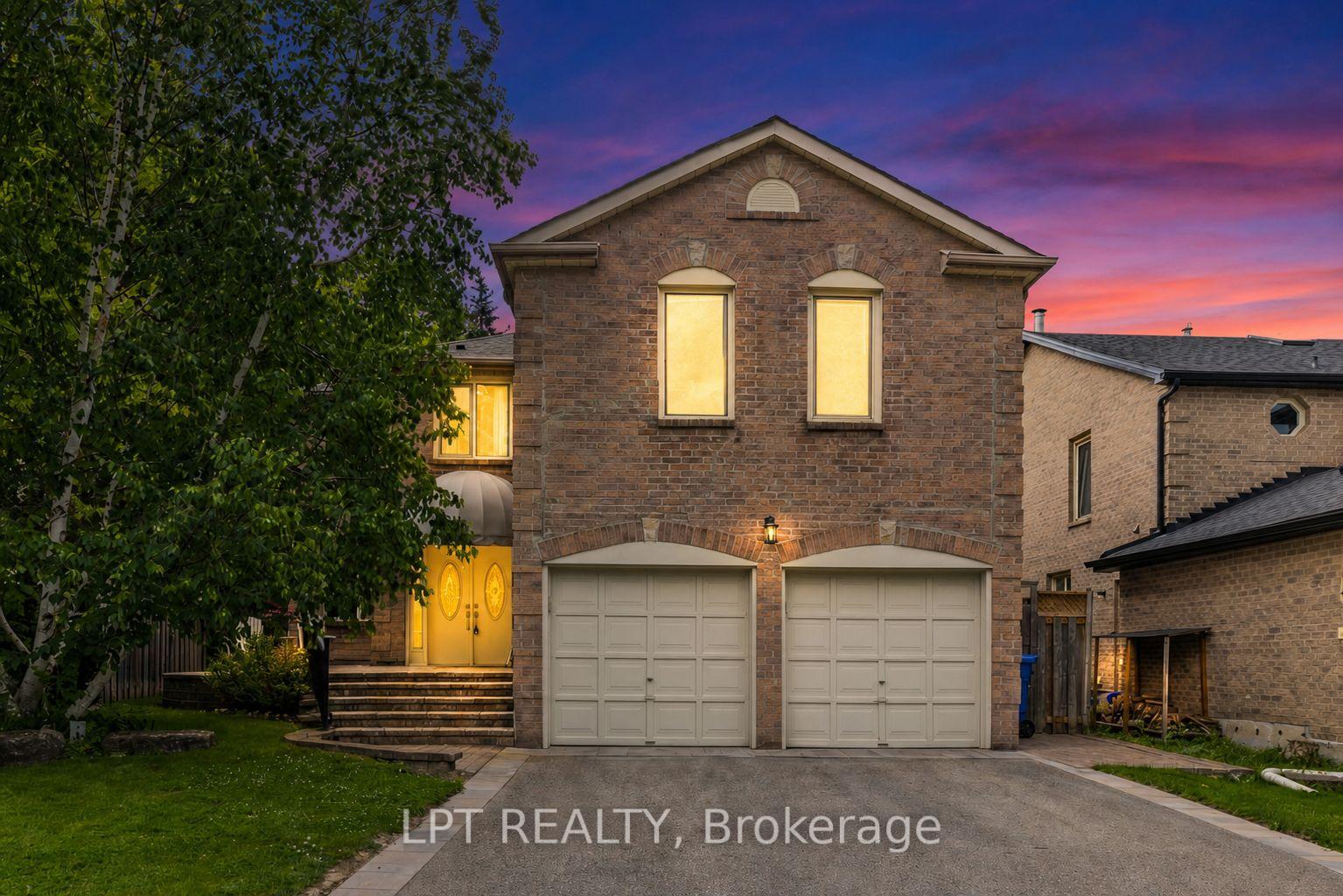 Photo 1 of 152 McCaffrey Road, Newmarket, Summerhill Estates — HOMEH