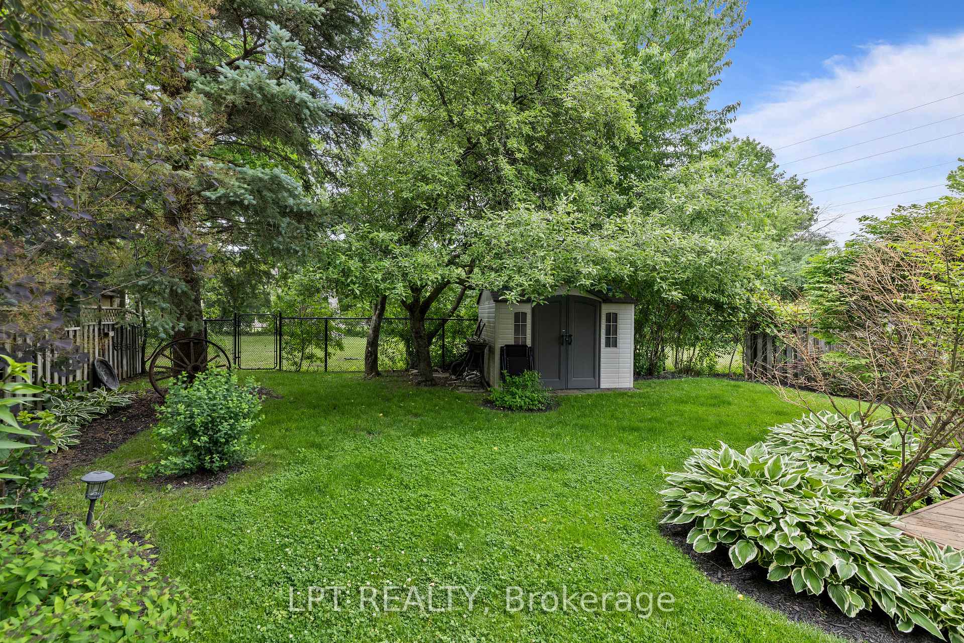 Photo 3 of 152 McCaffrey Road, Newmarket, Summerhill Estates — HOMEH