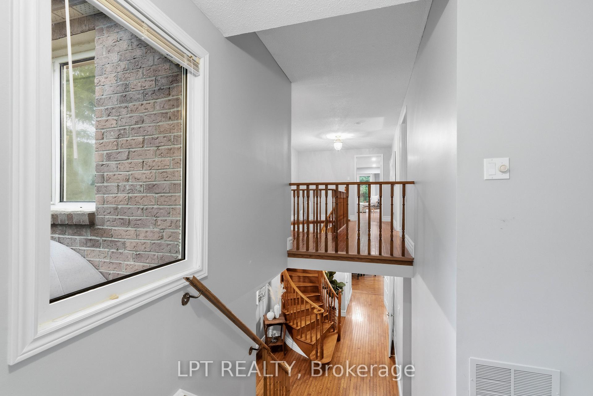 Photo 20 of 152 McCaffrey Road, Newmarket, Summerhill Estates — HOMEH