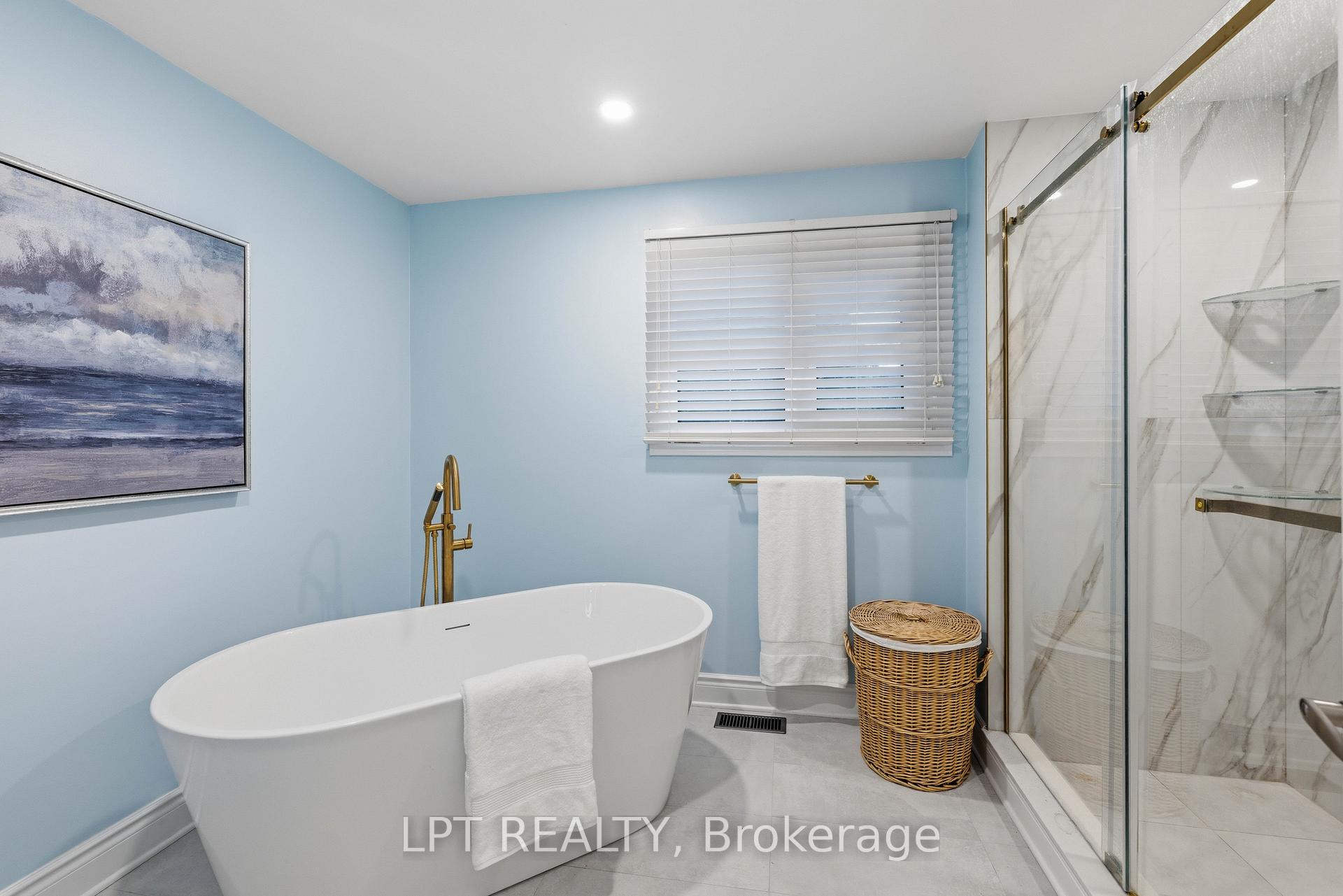 Photo 26 of 152 McCaffrey Road, Newmarket, Summerhill Estates — HOMEH