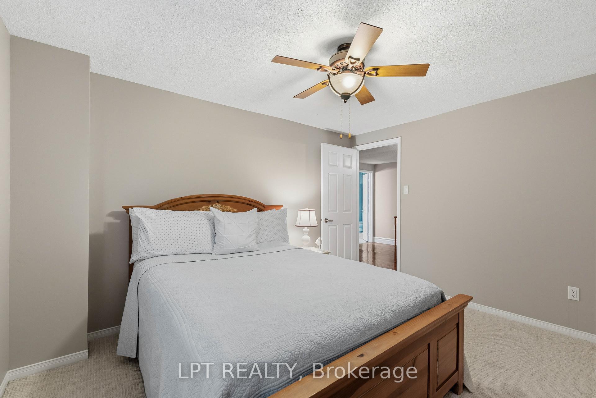 Photo 28 of 152 McCaffrey Road, Newmarket, Summerhill Estates — HOMEH
