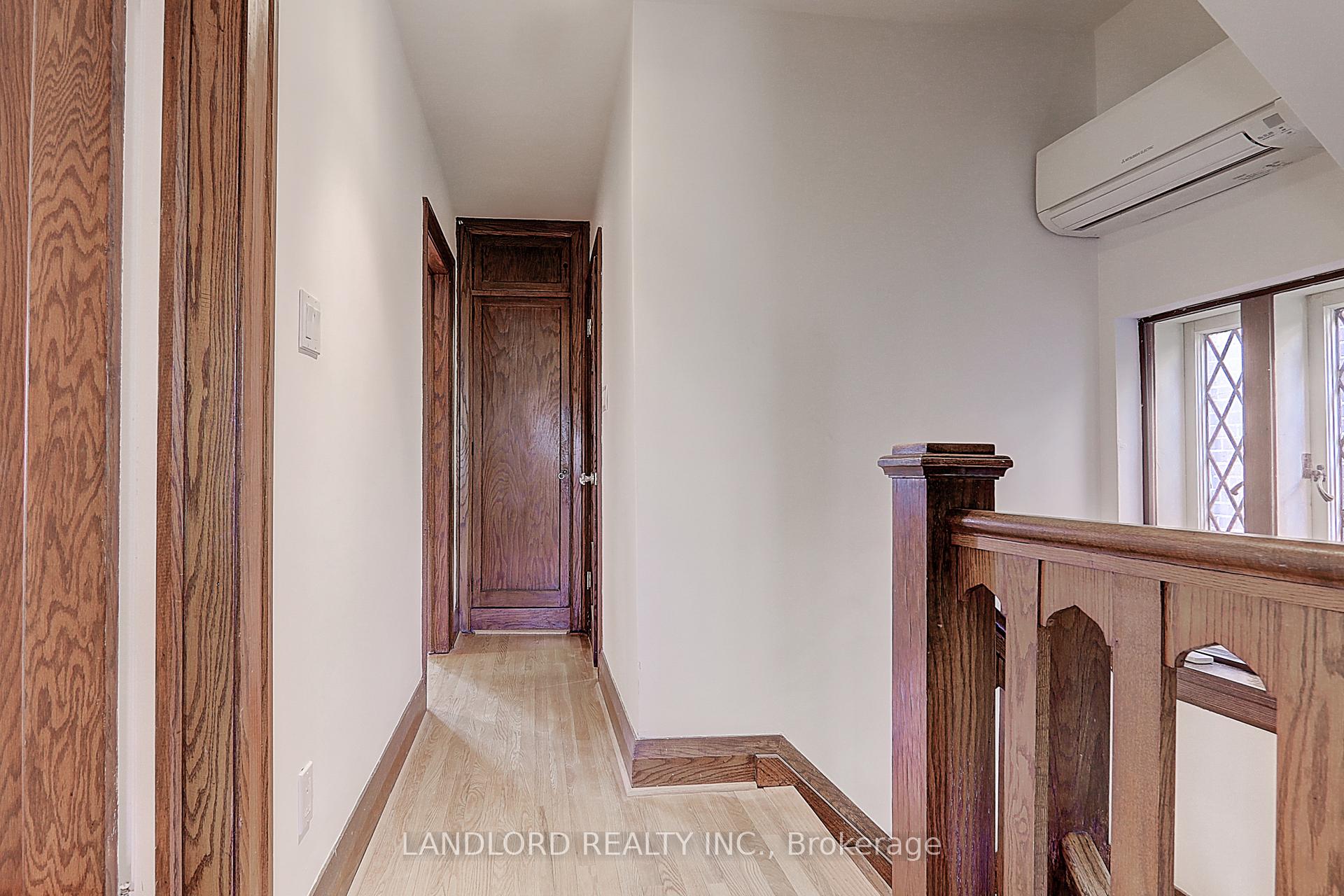 Photo 16 of 138 Fallingbrook Road, Scarborough, Birchcliffe-Cliffside — HOMEH