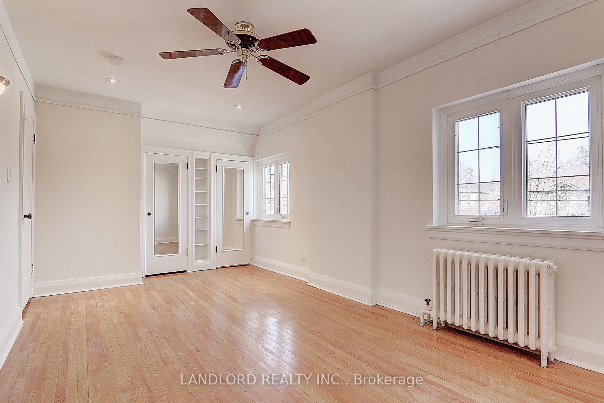 Photo 18 of 138 Fallingbrook Road, Scarborough, Birchcliffe-Cliffside — HOMEH