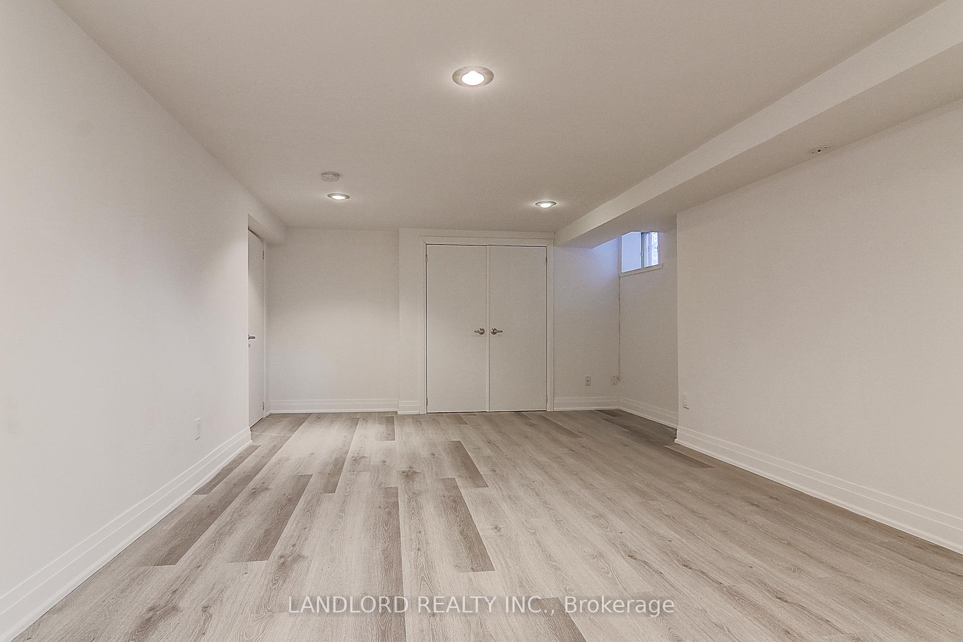 Photo 25 of 138 Fallingbrook Road, Scarborough, Birchcliffe-Cliffside — HOMEH