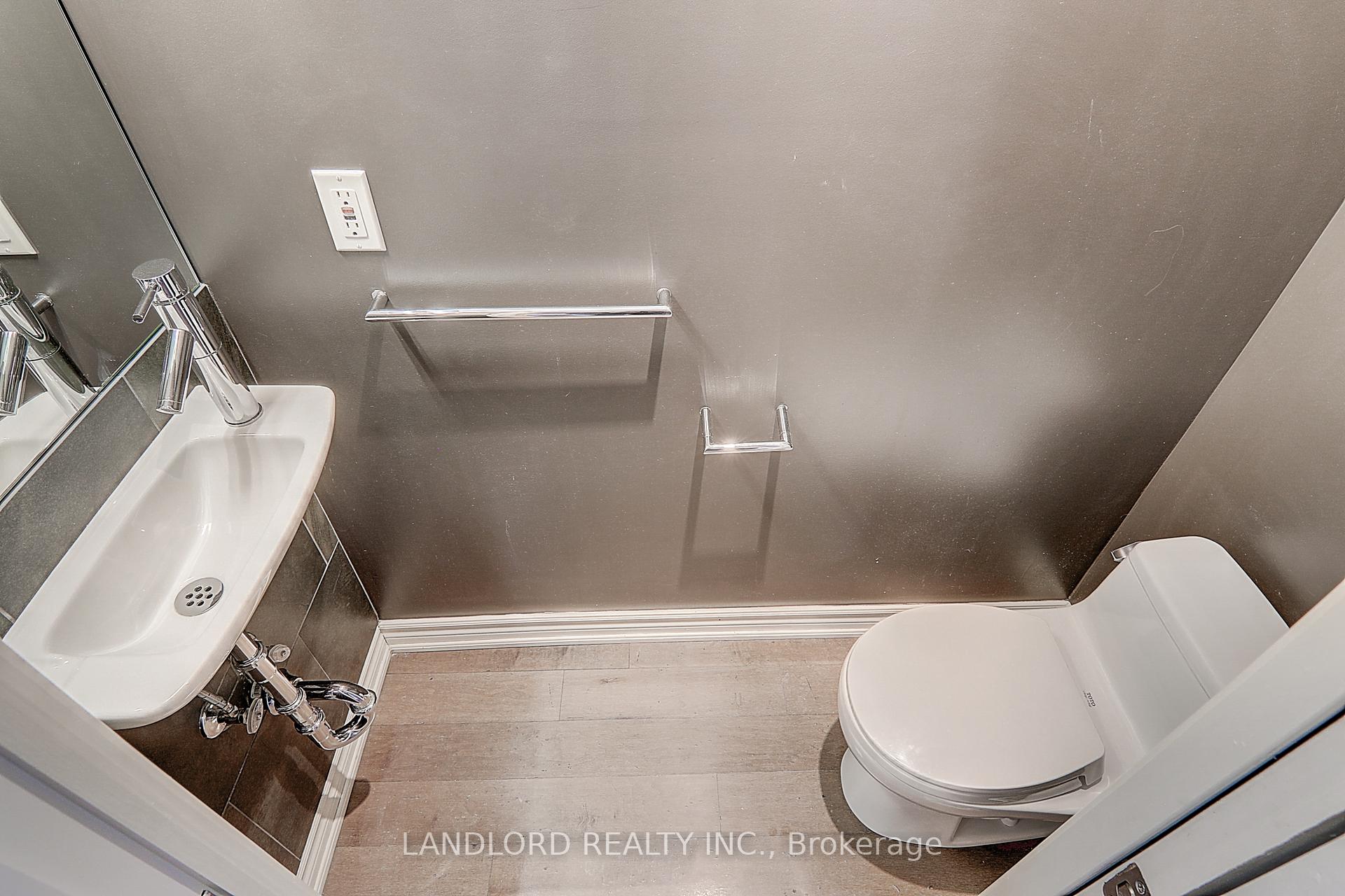 Photo 29 of 138 Fallingbrook Road, Scarborough, Birchcliffe-Cliffside — HOMEH