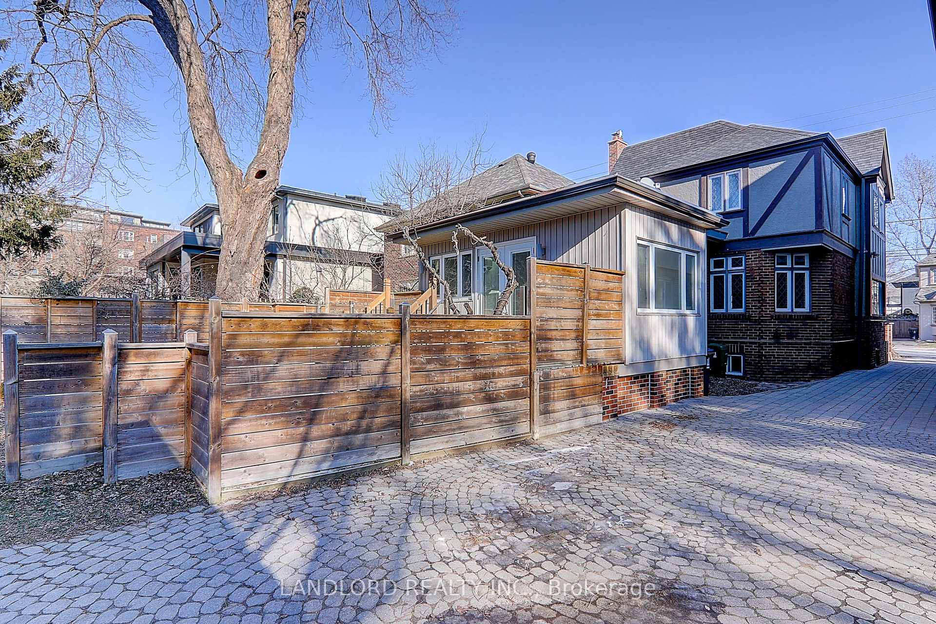 Photo 36 of 138 Fallingbrook Road, Scarborough, Birchcliffe-Cliffside — HOMEH