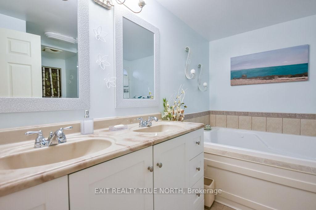 Photo 26 of 32 Graham Street, Springwater, Elmvale — HOMEH