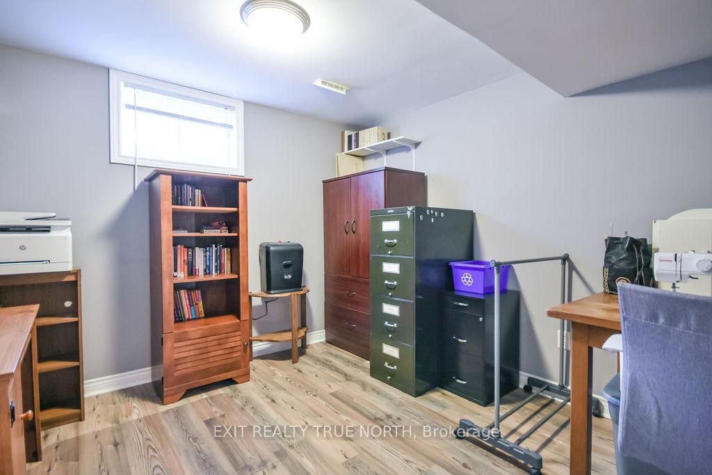 Photo 28 of 32 Graham Street, Springwater, Elmvale — HOMEH