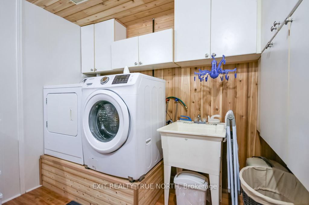 Photo 29 of 32 Graham Street, Springwater, Elmvale — HOMEH