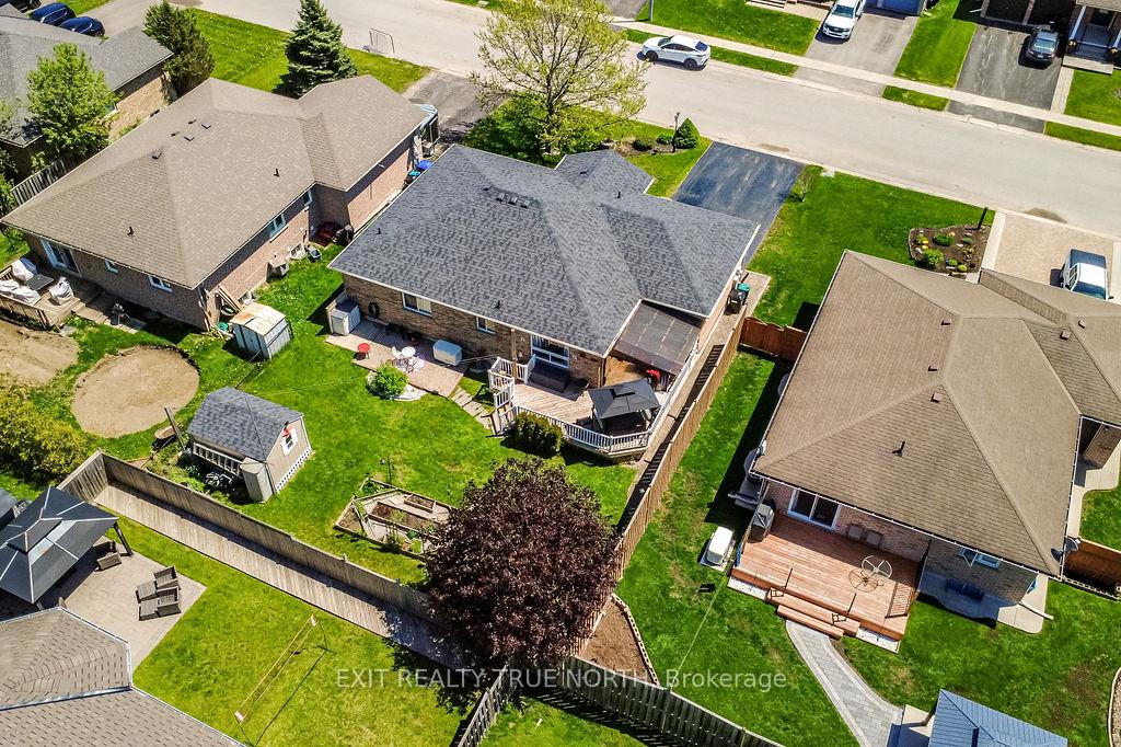 Photo 39 of 32 Graham Street, Springwater, Elmvale — HOMEH