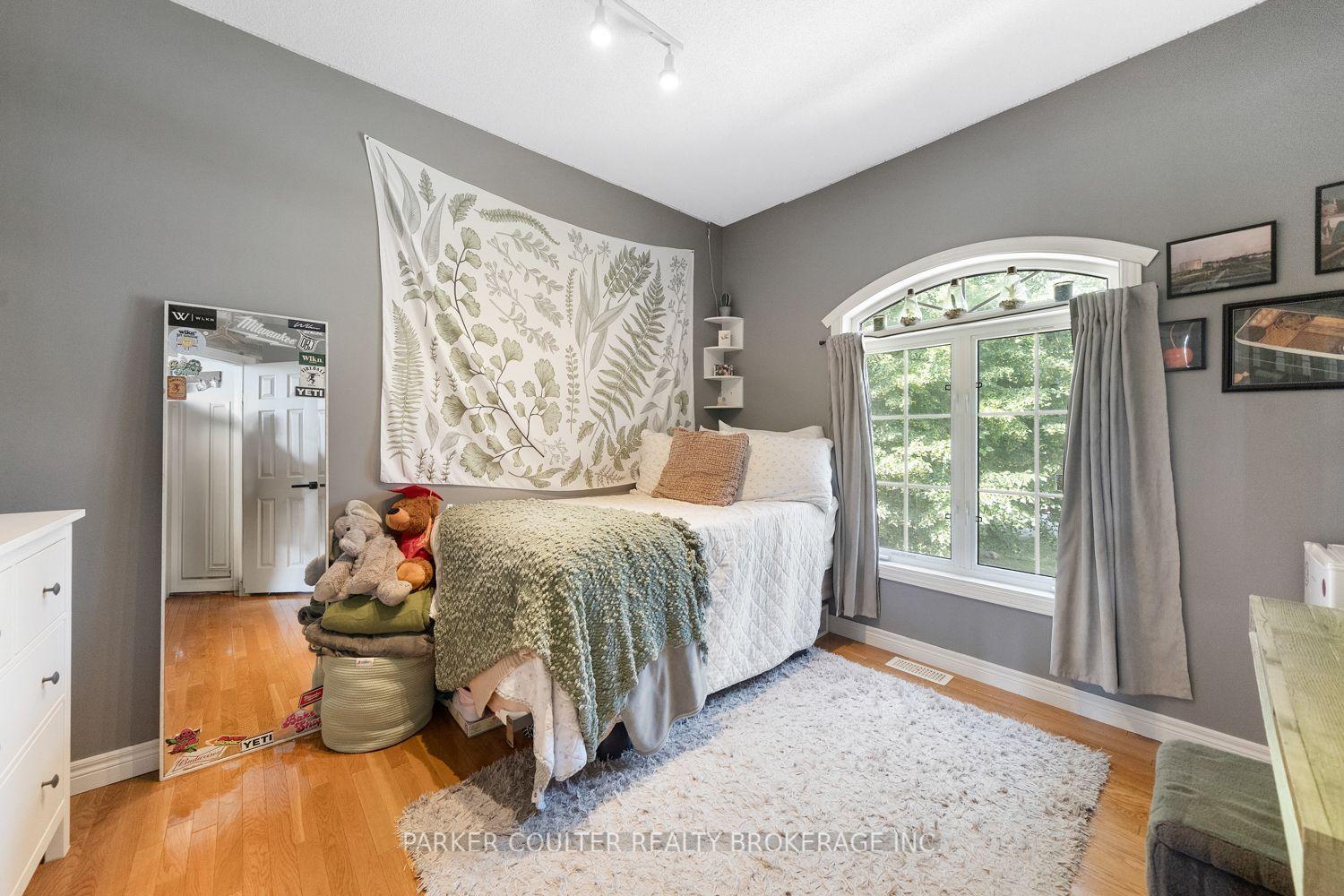 Photo 12 of 12 Mariposa Crescent, Oro-Medonte, Rural Oro-Medonte — HOMEH