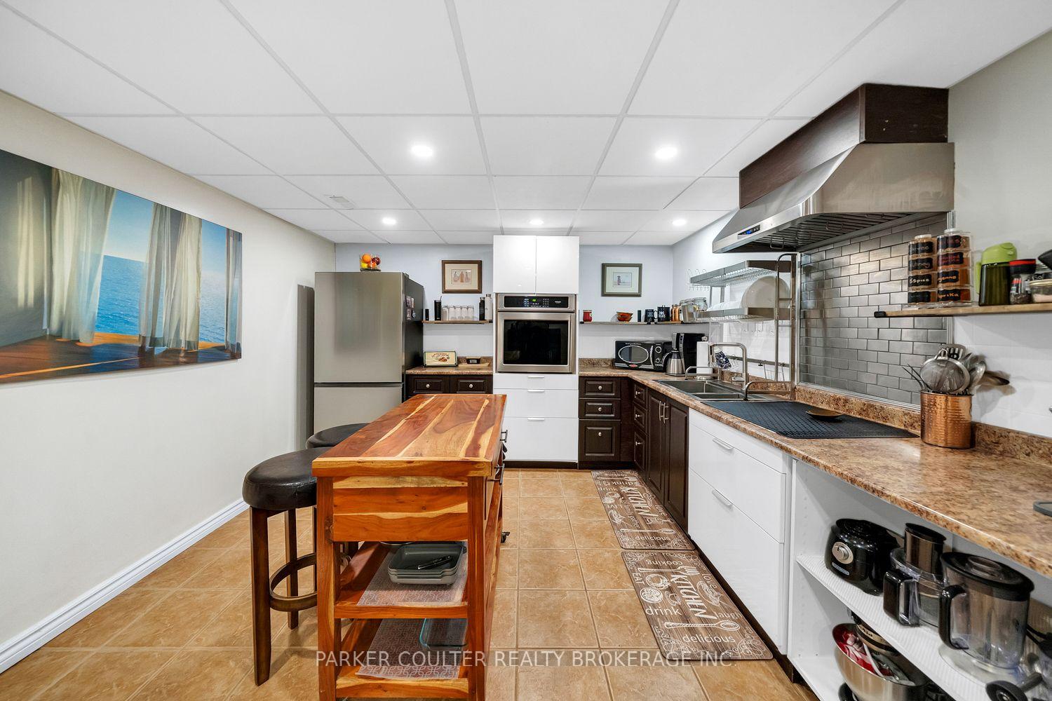 Photo 35 of 12 Mariposa Crescent, Oro-Medonte, Rural Oro-Medonte — HOMEH