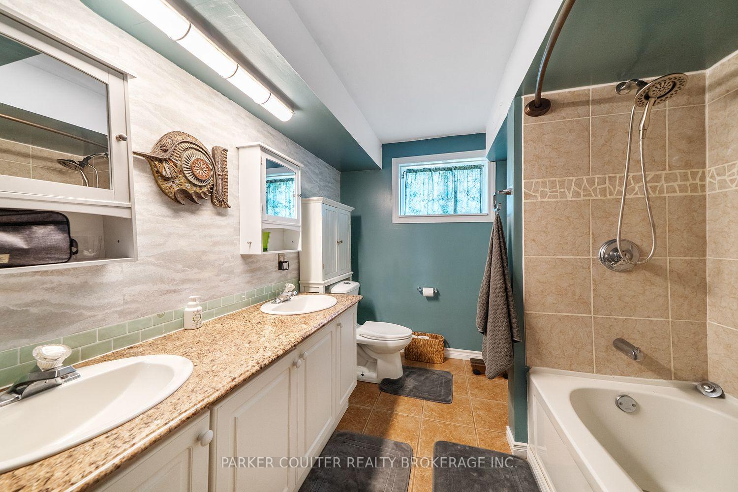 Photo 40 of 12 Mariposa Crescent, Oro-Medonte, Rural Oro-Medonte — HOMEH