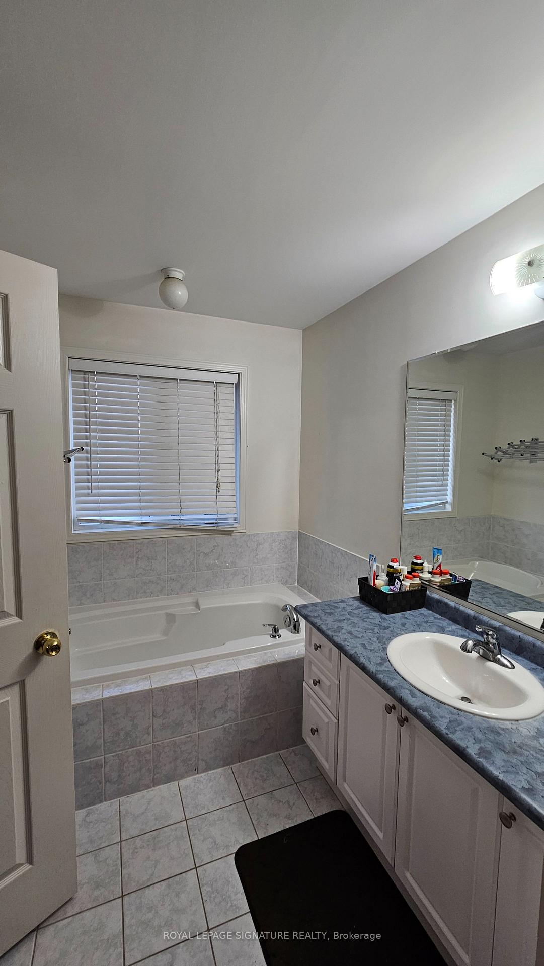 Photo 20 of Unit Upper, 8 Natronia Trail, Brampton, Bram East — HOMEH