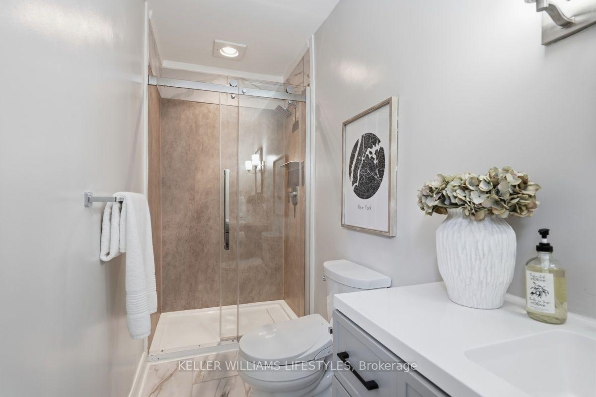 Photo 38 of 619 Eden Avenue, London, South R — HOMEH