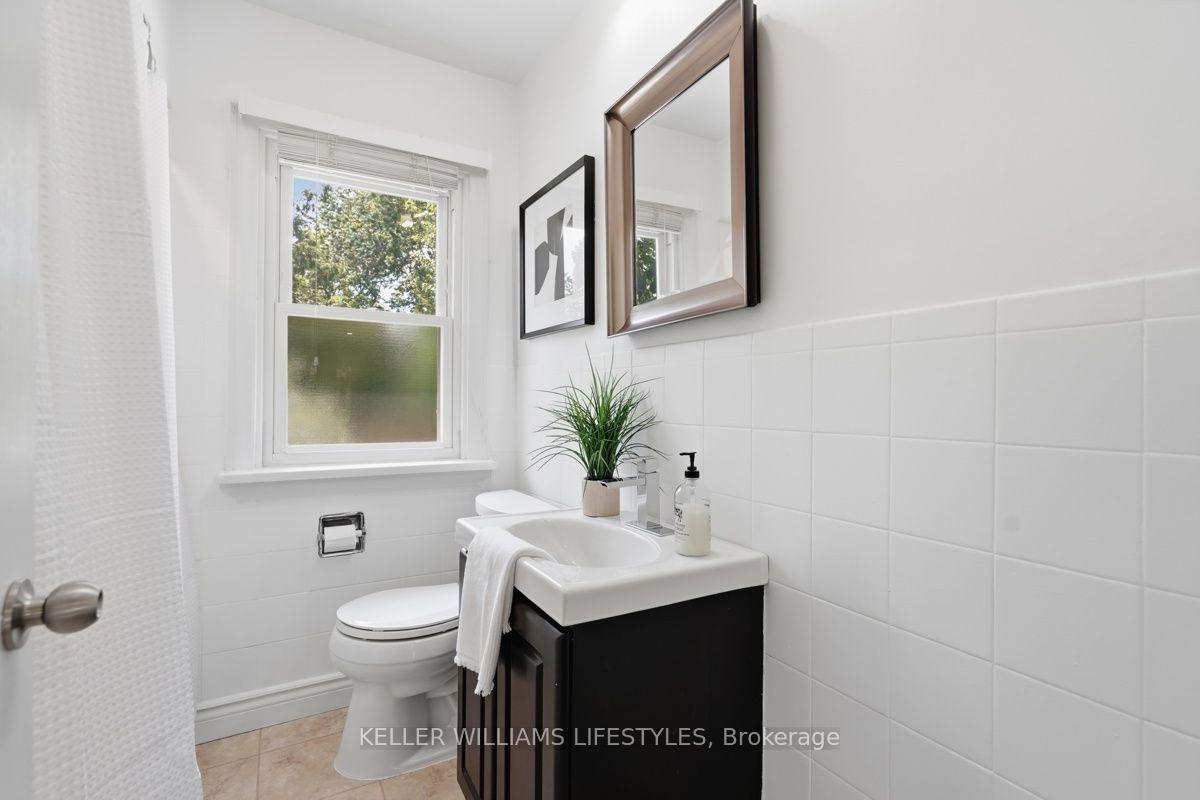 Photo 43 of 619 Eden Avenue, London, South R — HOMEH