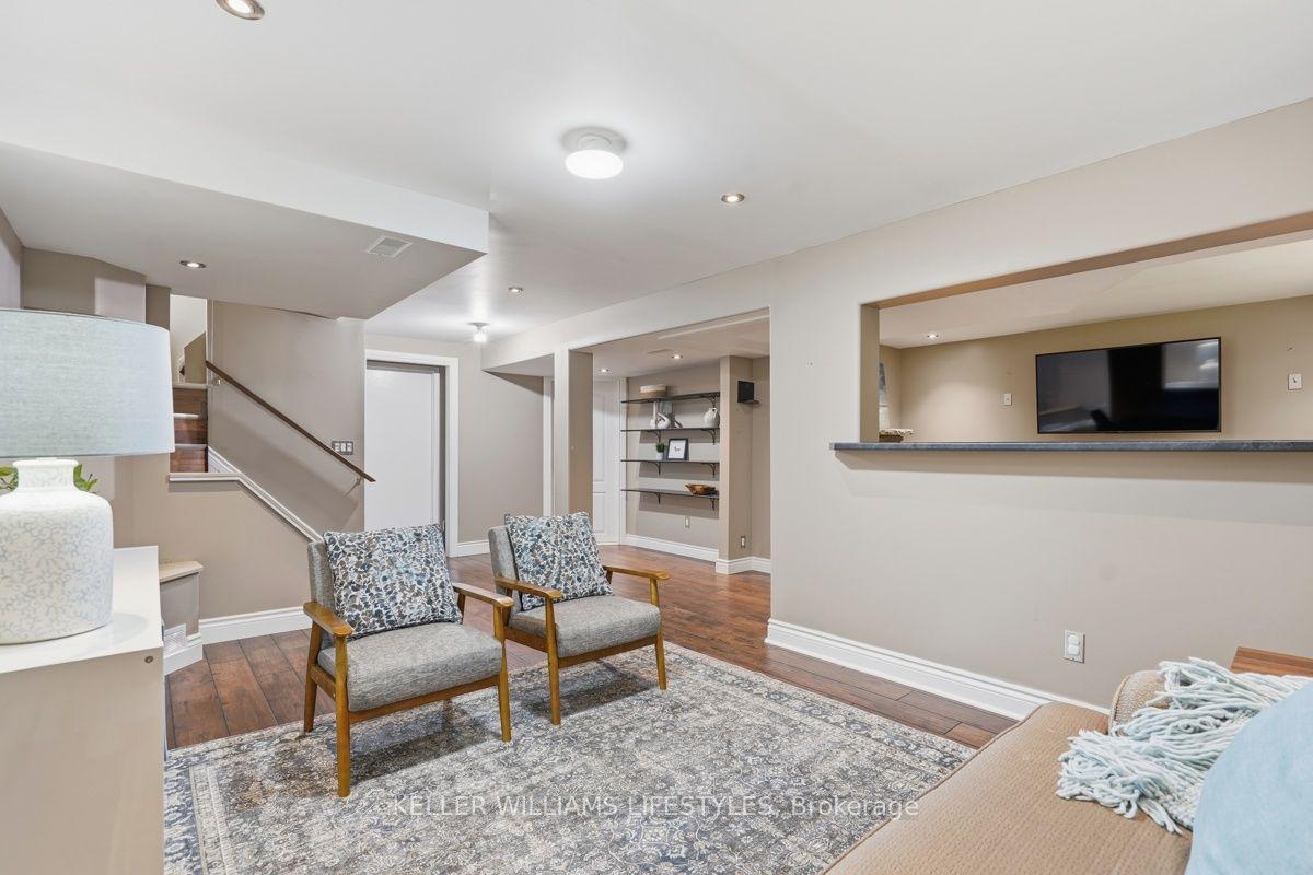 Photo 46 of 619 Eden Avenue, London, South R — HOMEH