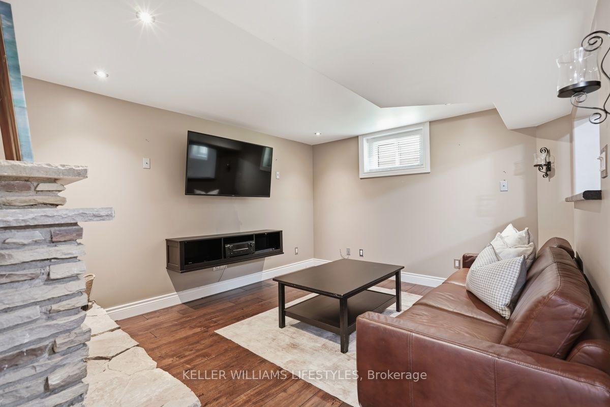 Photo 47 of 619 Eden Avenue, London, South R — HOMEH