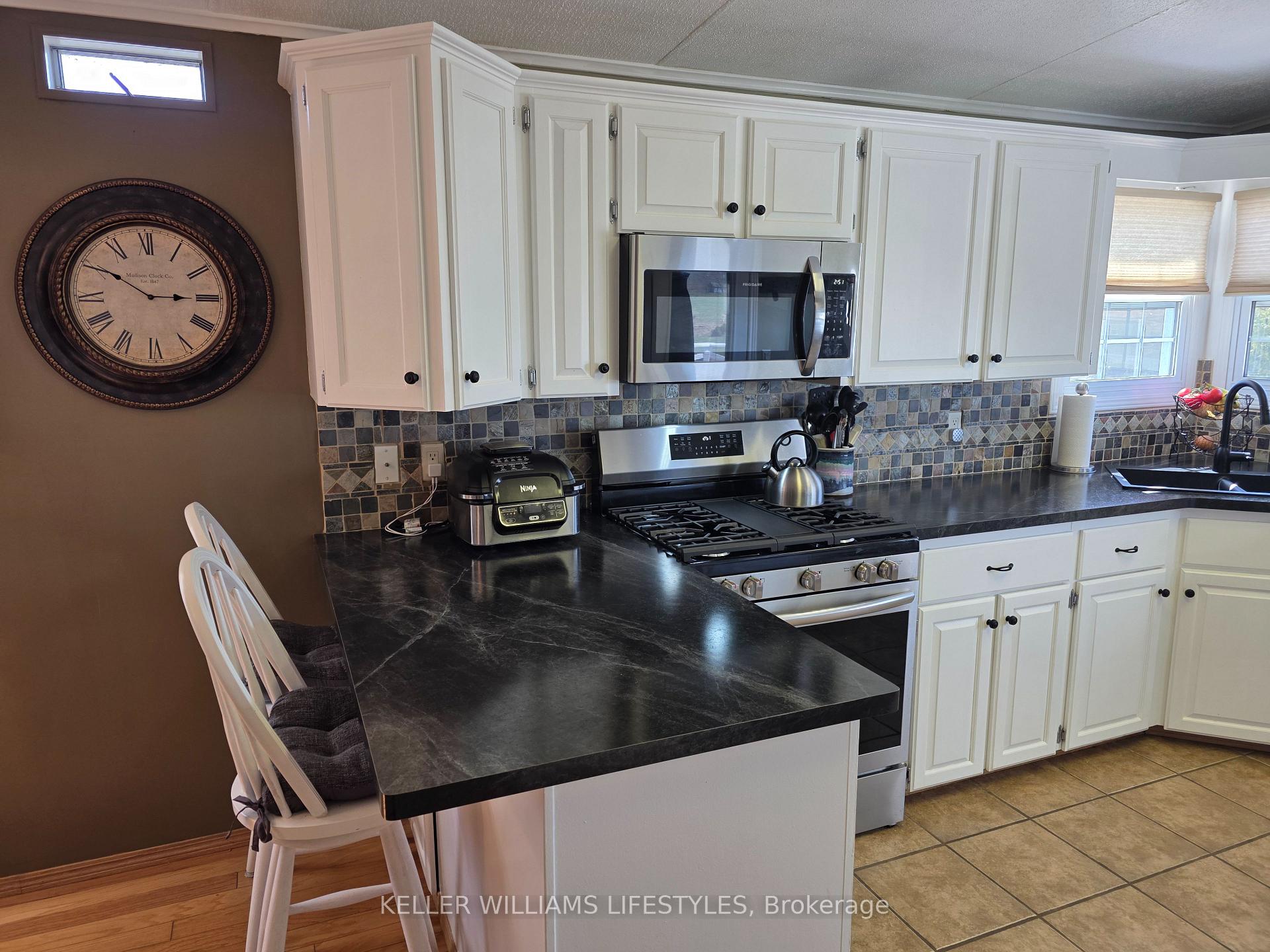 Photo 9 of 142 Sandbagger Crescent, Central Huron, Goderich — HOMEH