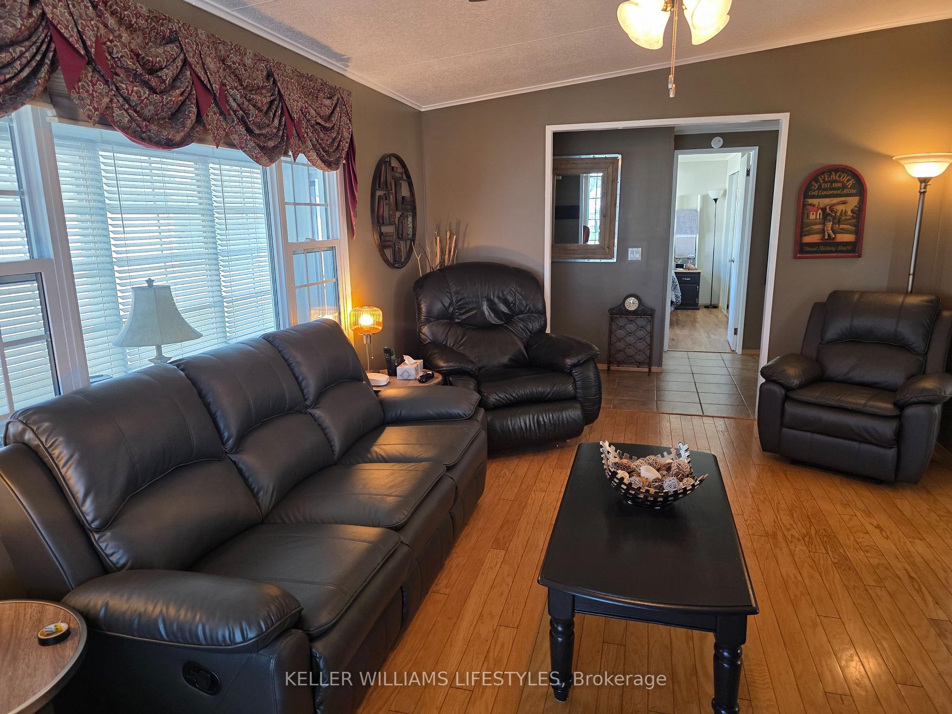Photo 18 of 142 Sandbagger Crescent, Central Huron, Goderich — HOMEH