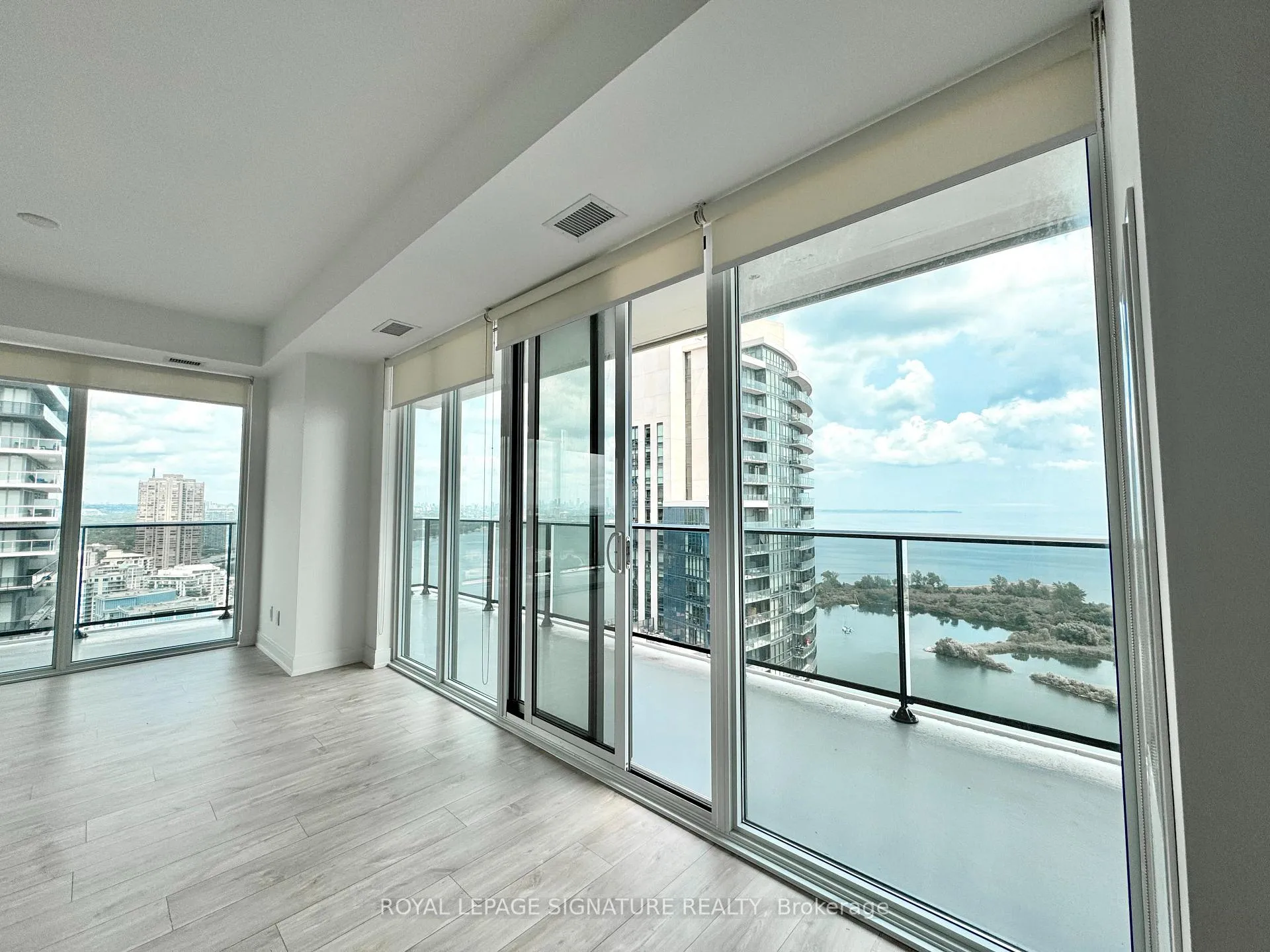 Photo 11 of Unit 3204, 70 Annie Craig Drive, Etobicoke, Mimico — HOMEH