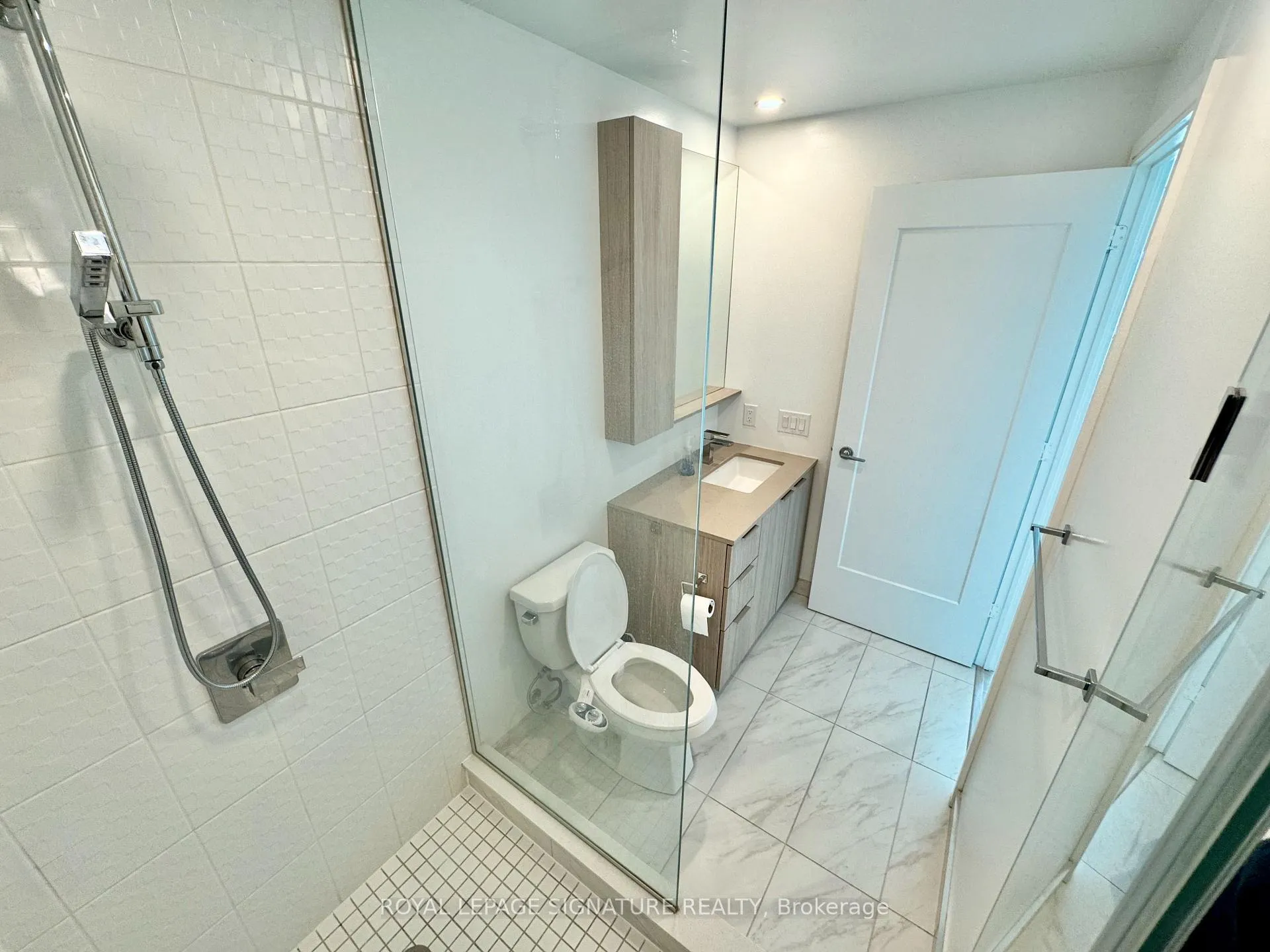 Photo 16 of Unit 3204, 70 Annie Craig Drive, Etobicoke, Mimico — HOMEH