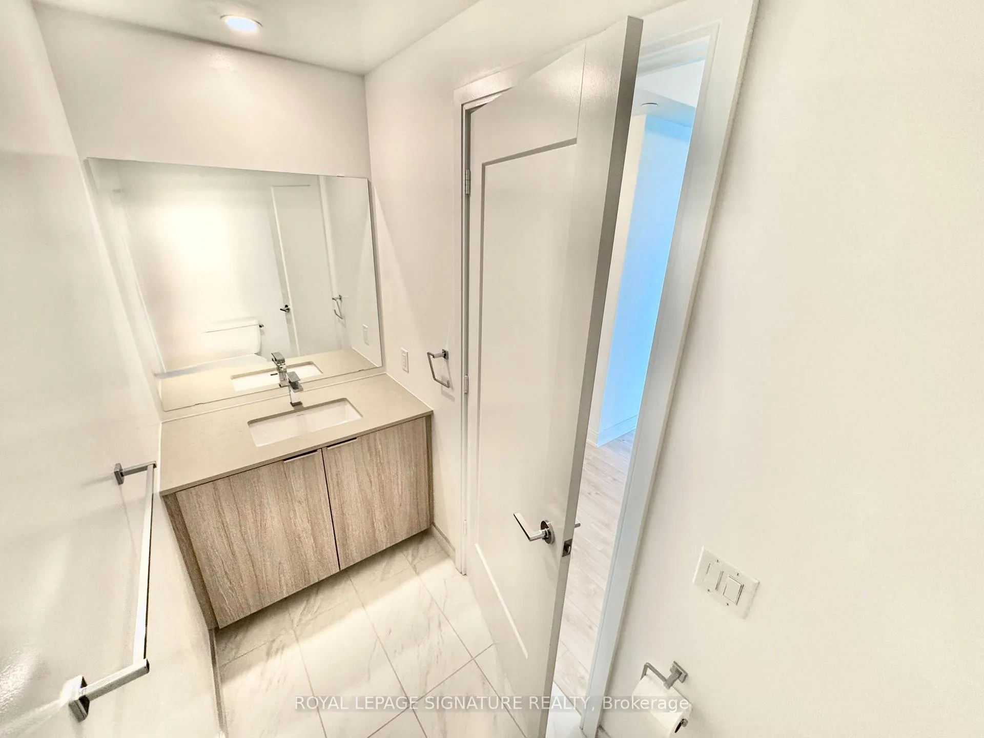 Photo 24 of Unit 3204, 70 Annie Craig Drive, Etobicoke, Mimico — HOMEH