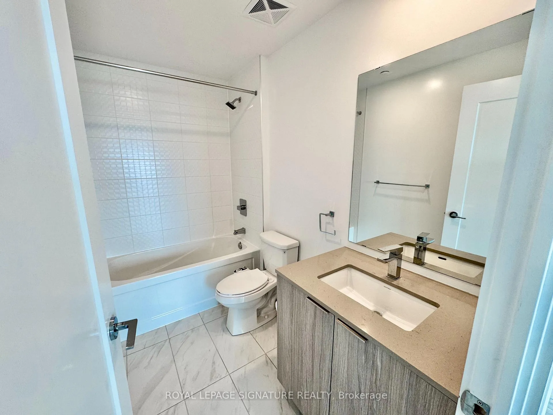 Photo 41 of Unit 3204, 70 Annie Craig Drive, Etobicoke, Mimico — HOMEH