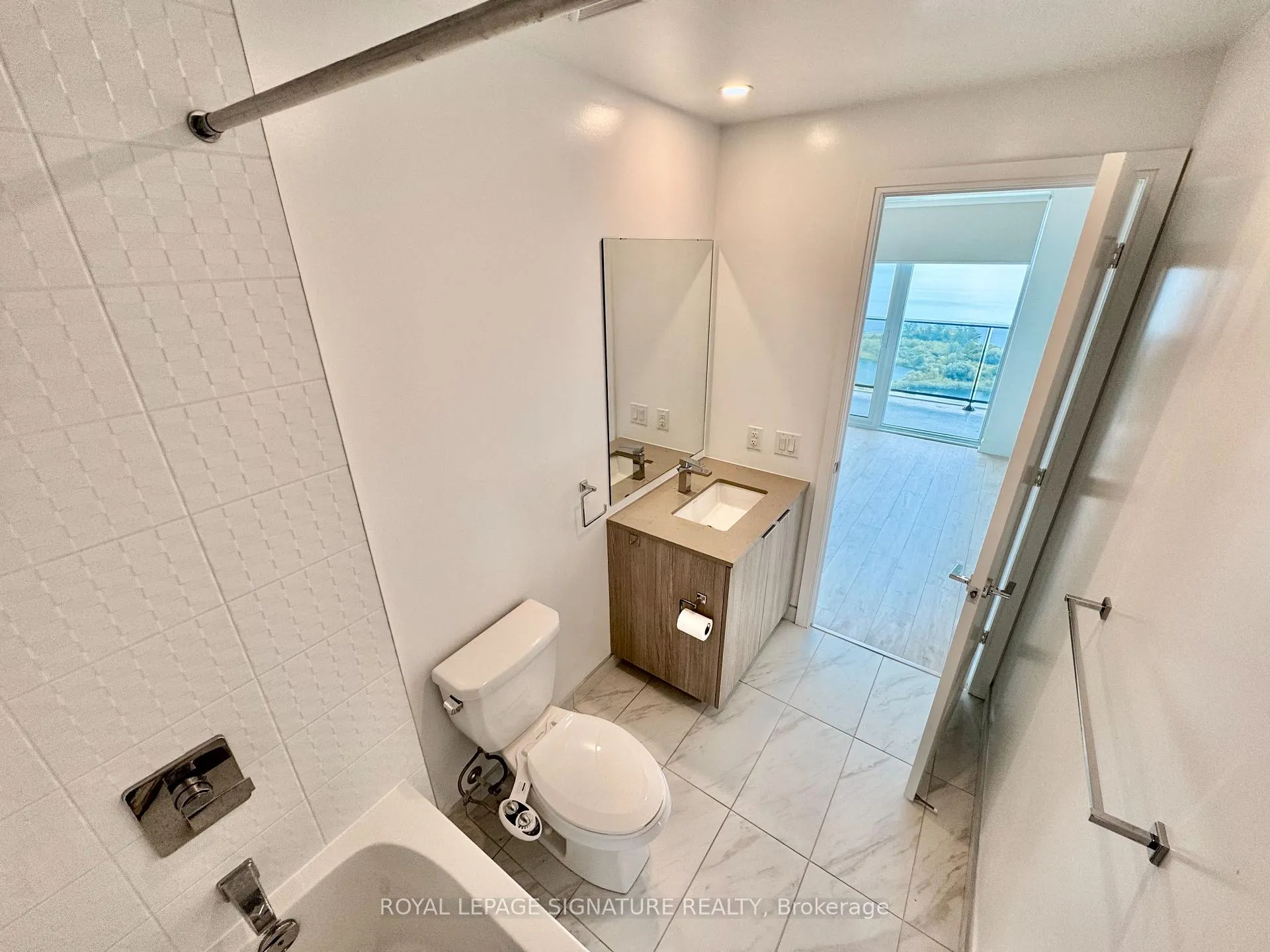Photo 42 of Unit 3204, 70 Annie Craig Drive, Etobicoke, Mimico — HOMEH
