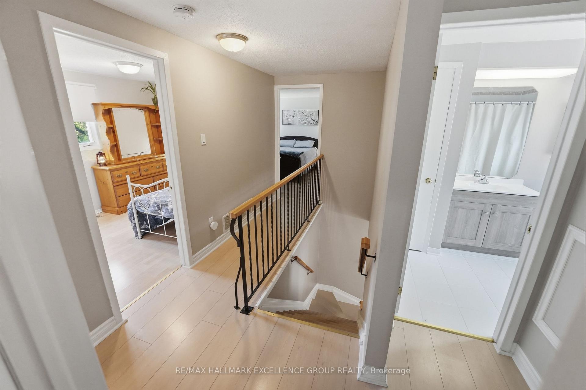 Photo 24 of 6126 Vineyard Drive, Ottawa, Convent Glen — HOMEH