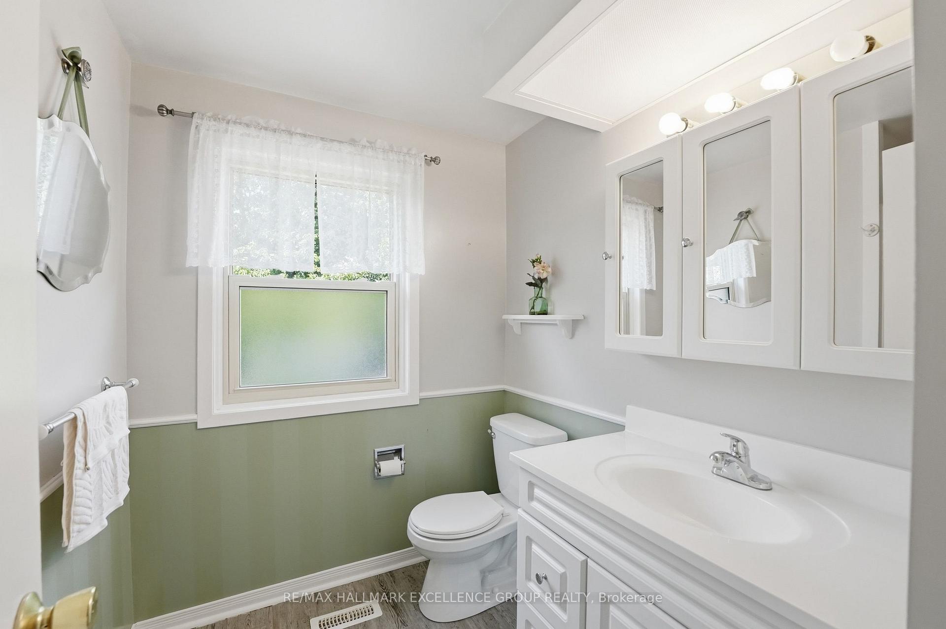 Photo 27 of 6126 Vineyard Drive, Ottawa, Convent Glen — HOMEH