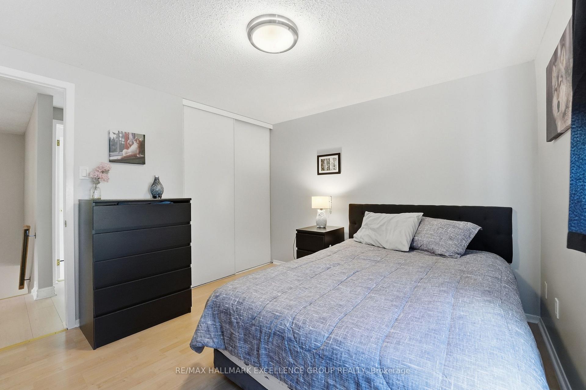 Photo 33 of 6126 Vineyard Drive, Ottawa, Convent Glen — HOMEH