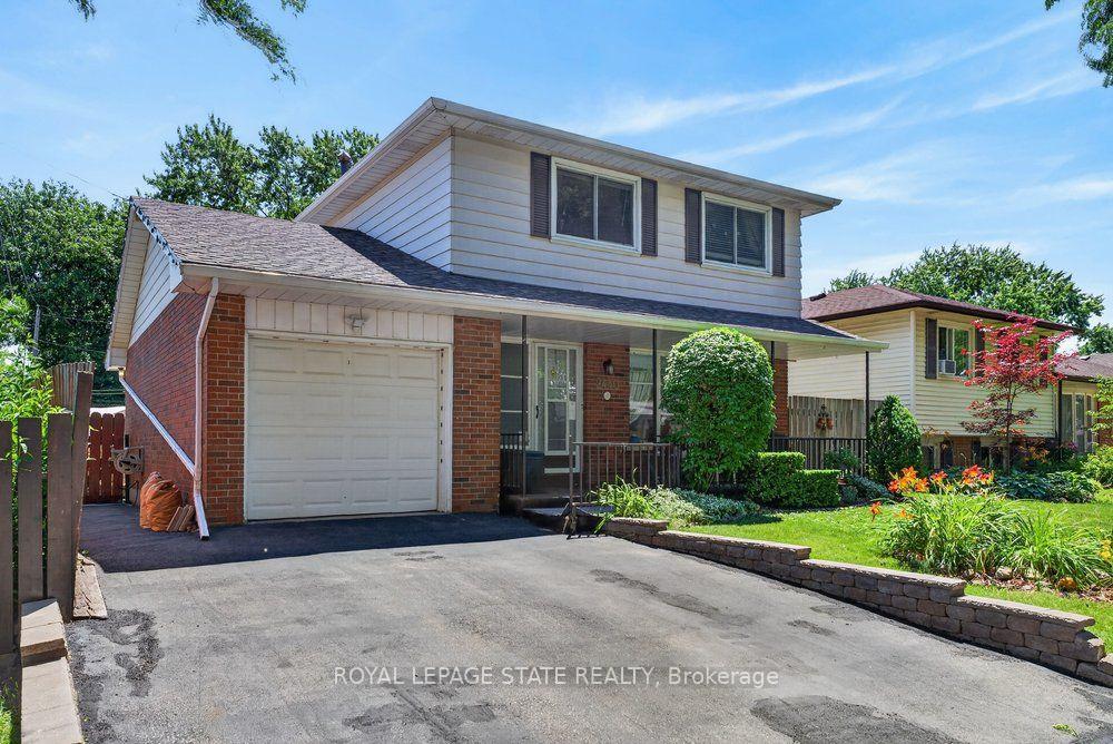 Photo 2 of 2440 Cyprus Avenue, Burlington, Mountainside — HOMEH
