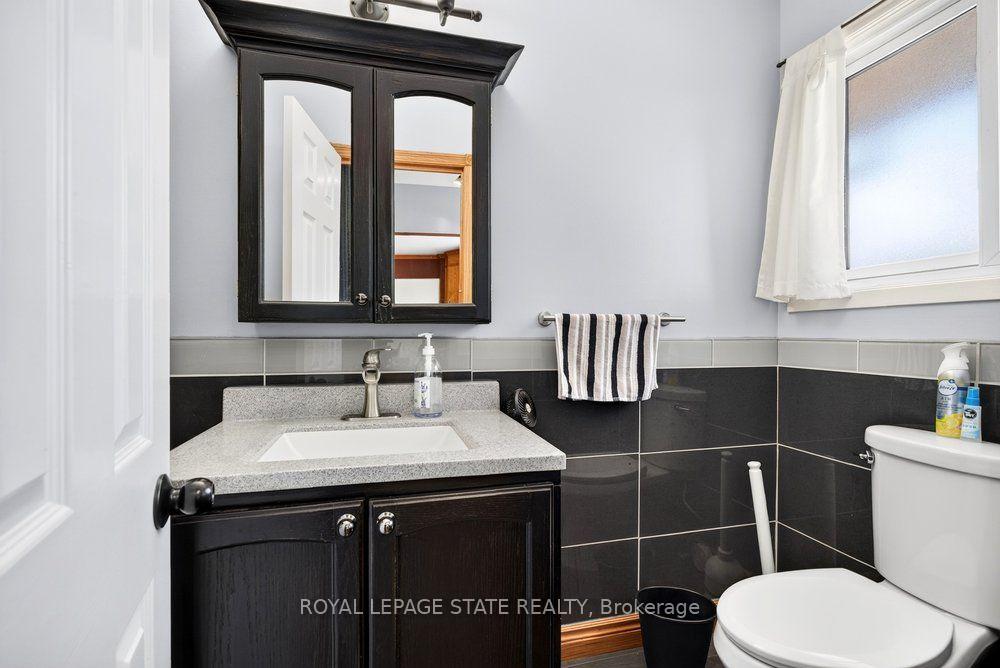 Photo 18 of 2440 Cyprus Avenue, Burlington, Mountainside — HOMEH
