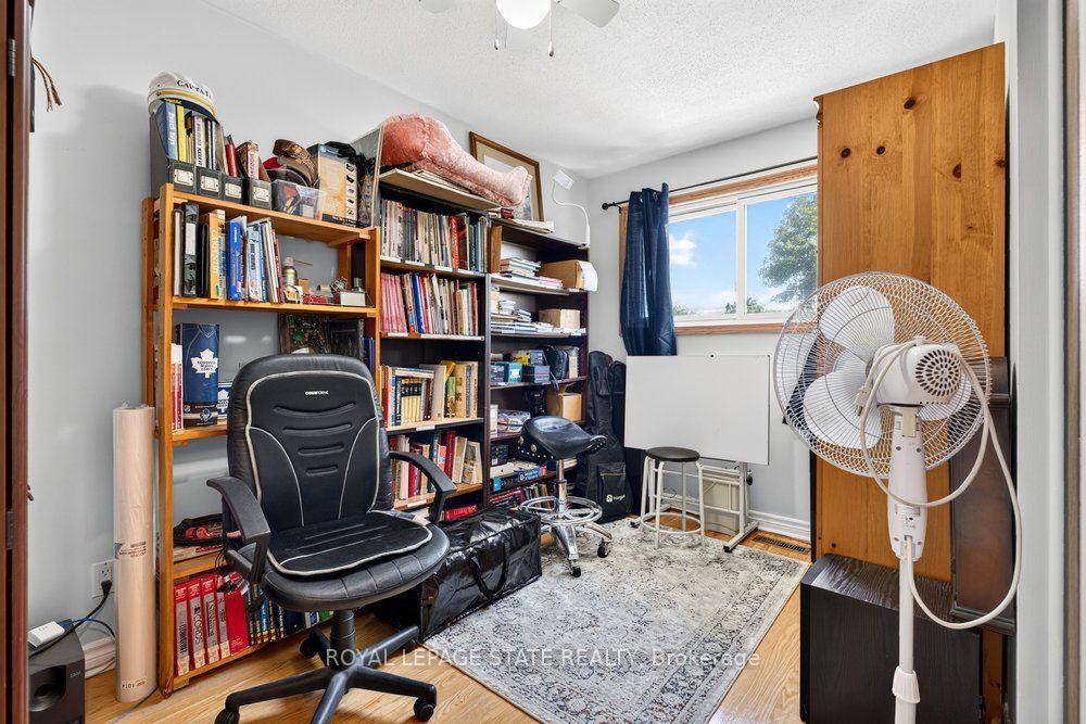 Photo 23 of 2440 Cyprus Avenue, Burlington, Mountainside — HOMEH