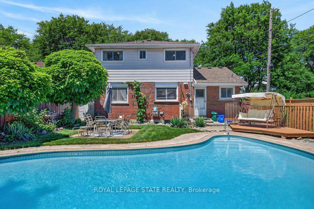 Photo 29 of 2440 Cyprus Avenue, Burlington, Mountainside — HOMEH