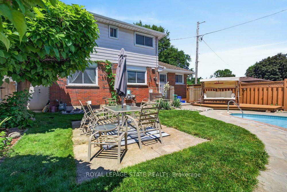 Photo 31 of 2440 Cyprus Avenue, Burlington, Mountainside — HOMEH