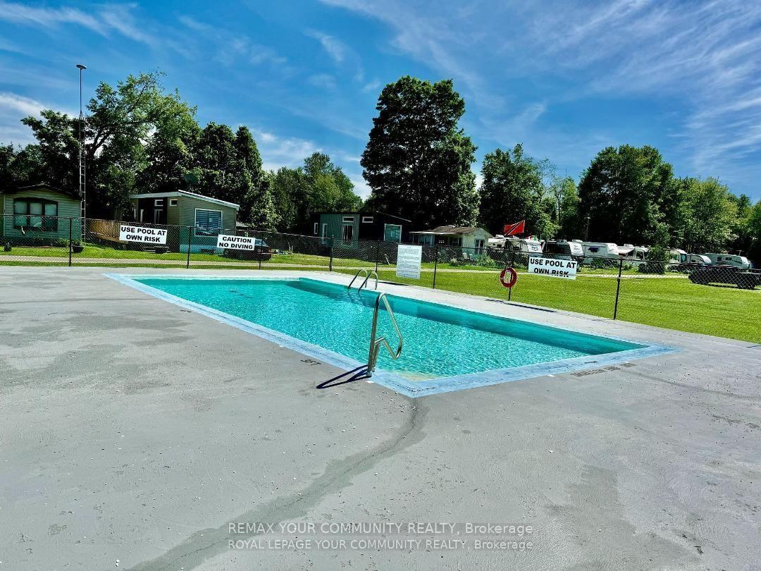 Photo 24 of Unit 33, 285 Crydermans Side Road, Georgina, Baldwin — HOMEH