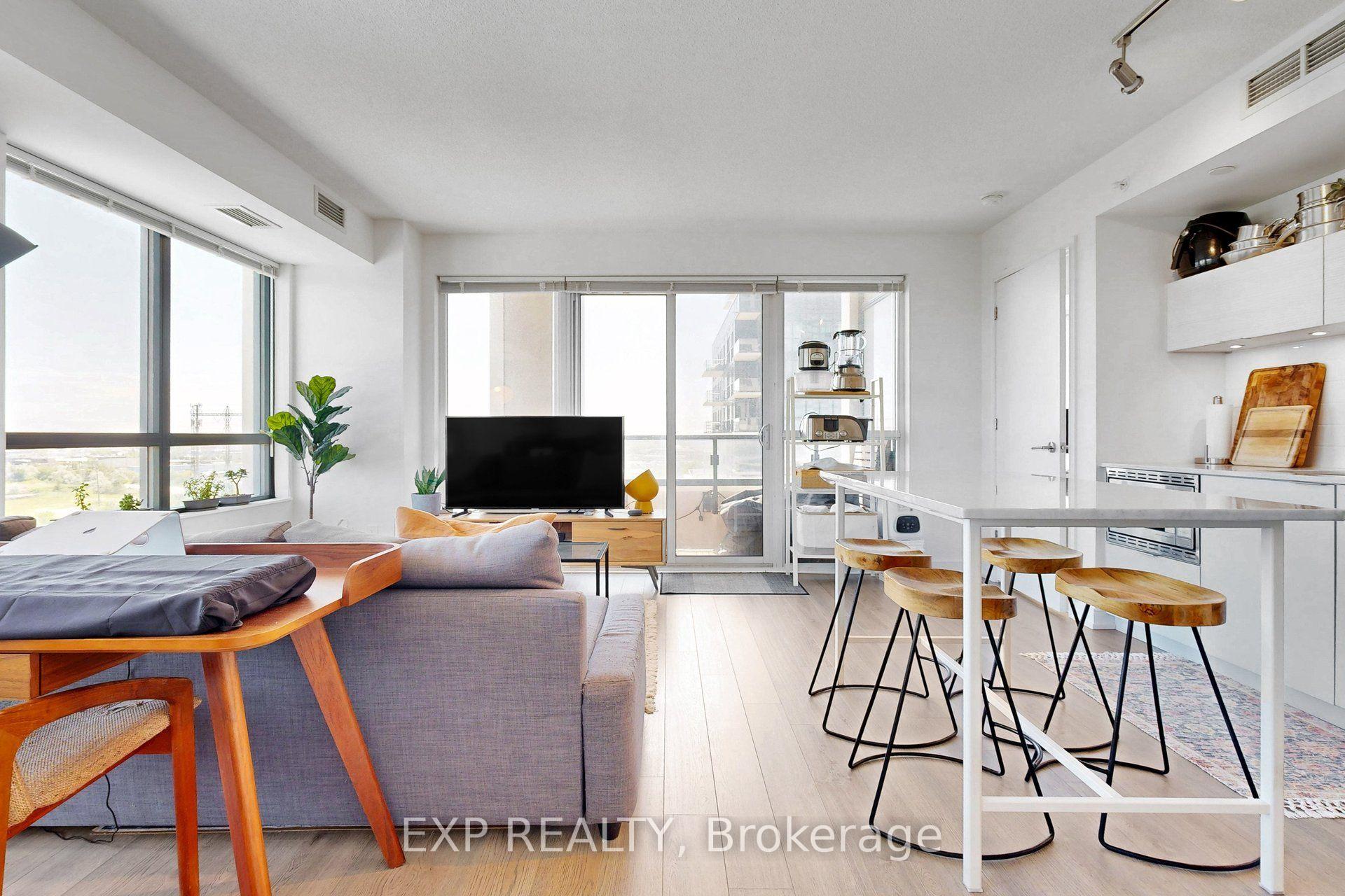 Photo 5 of Unit 609, 20 Thomas Riley Road W, Etobicoke, Islington-City Centre West — HOMEH