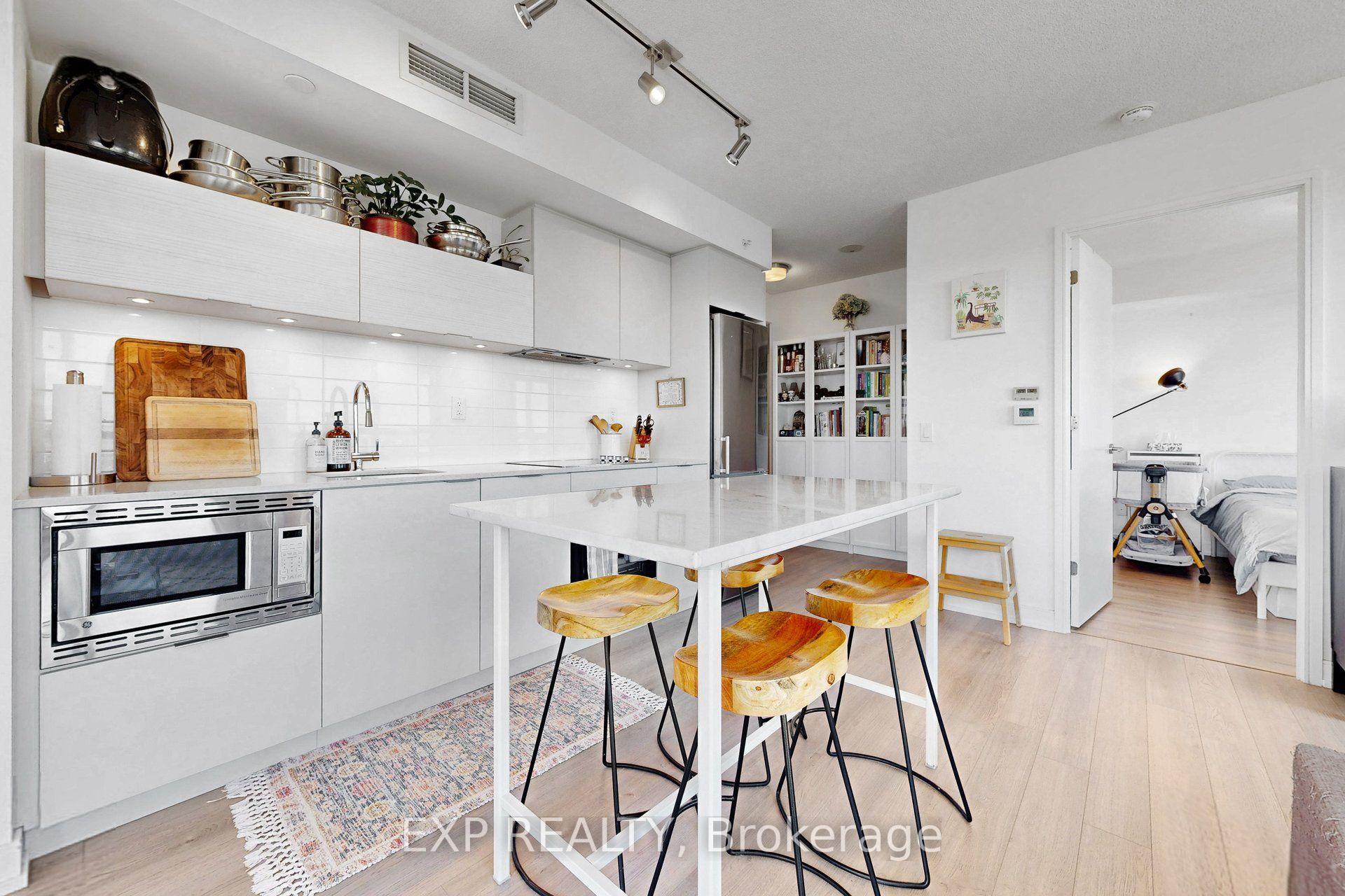 Photo 11 of Unit 609, 20 Thomas Riley Road W, Etobicoke, Islington-City Centre West — HOMEH
