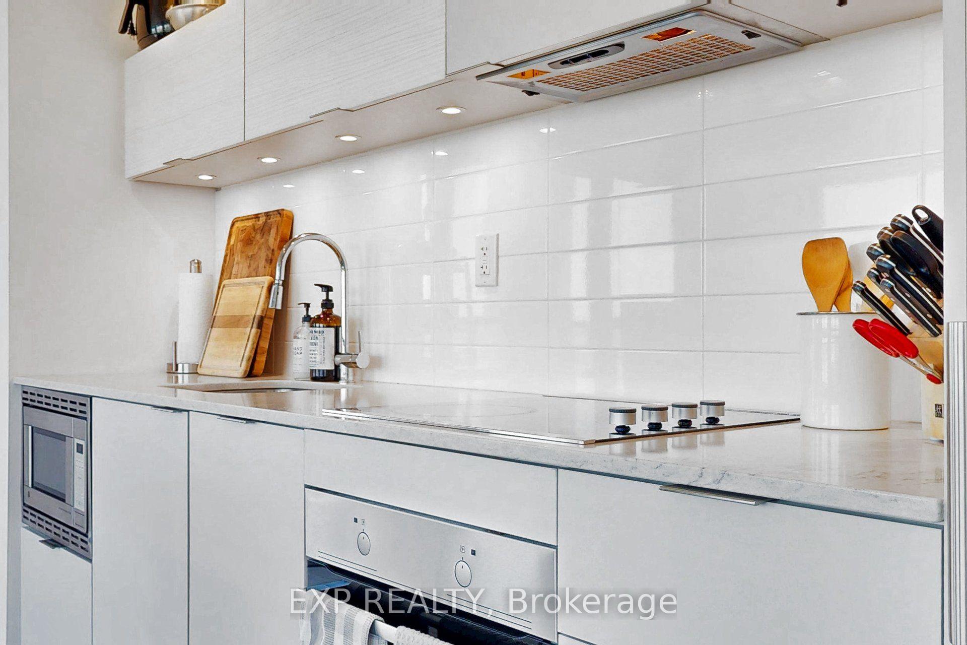Photo 12 of Unit 609, 20 Thomas Riley Road W, Etobicoke, Islington-City Centre West — HOMEH