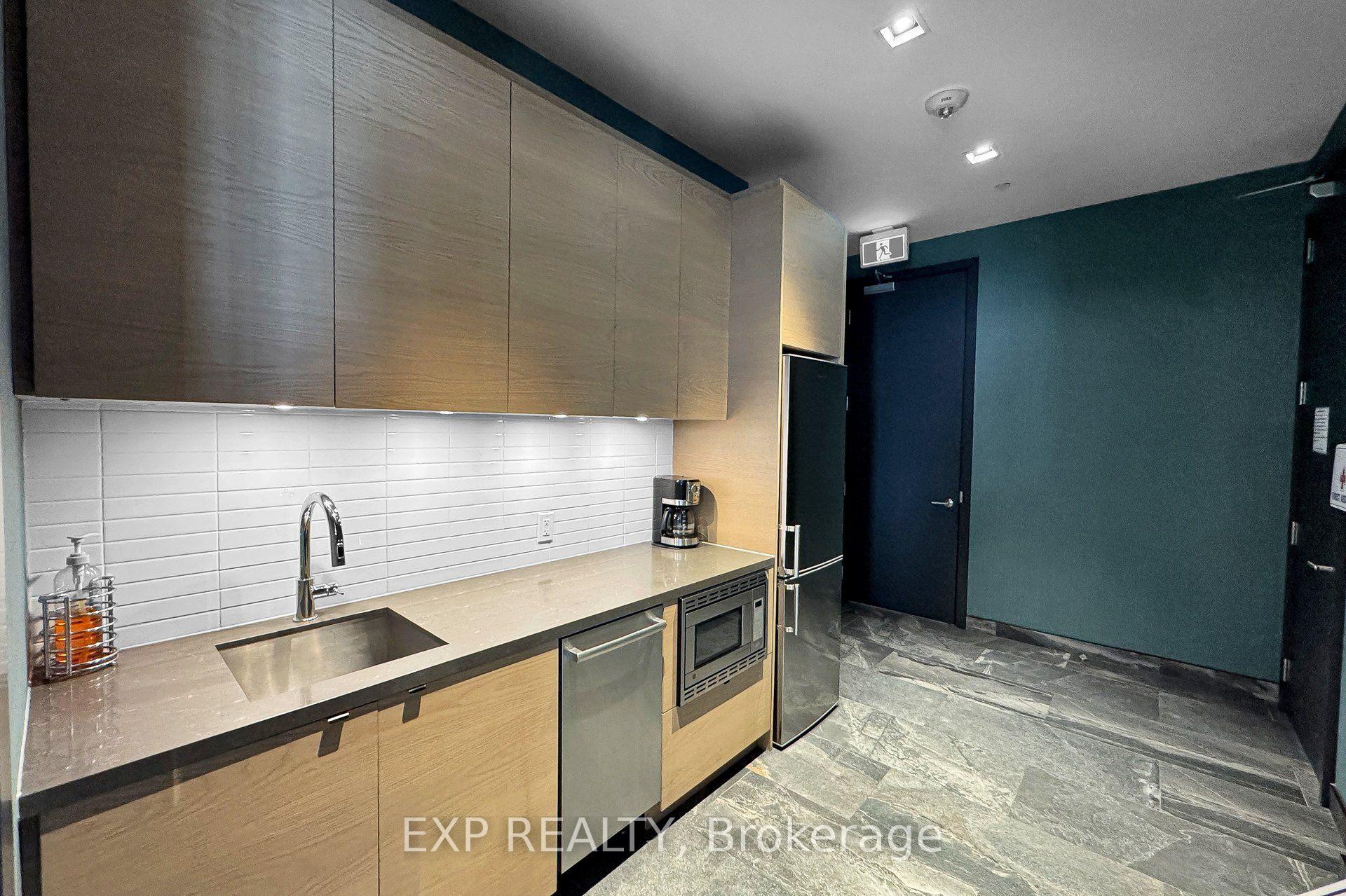 Photo 32 of Unit 609, 20 Thomas Riley Road W, Etobicoke, Islington-City Centre West — HOMEH