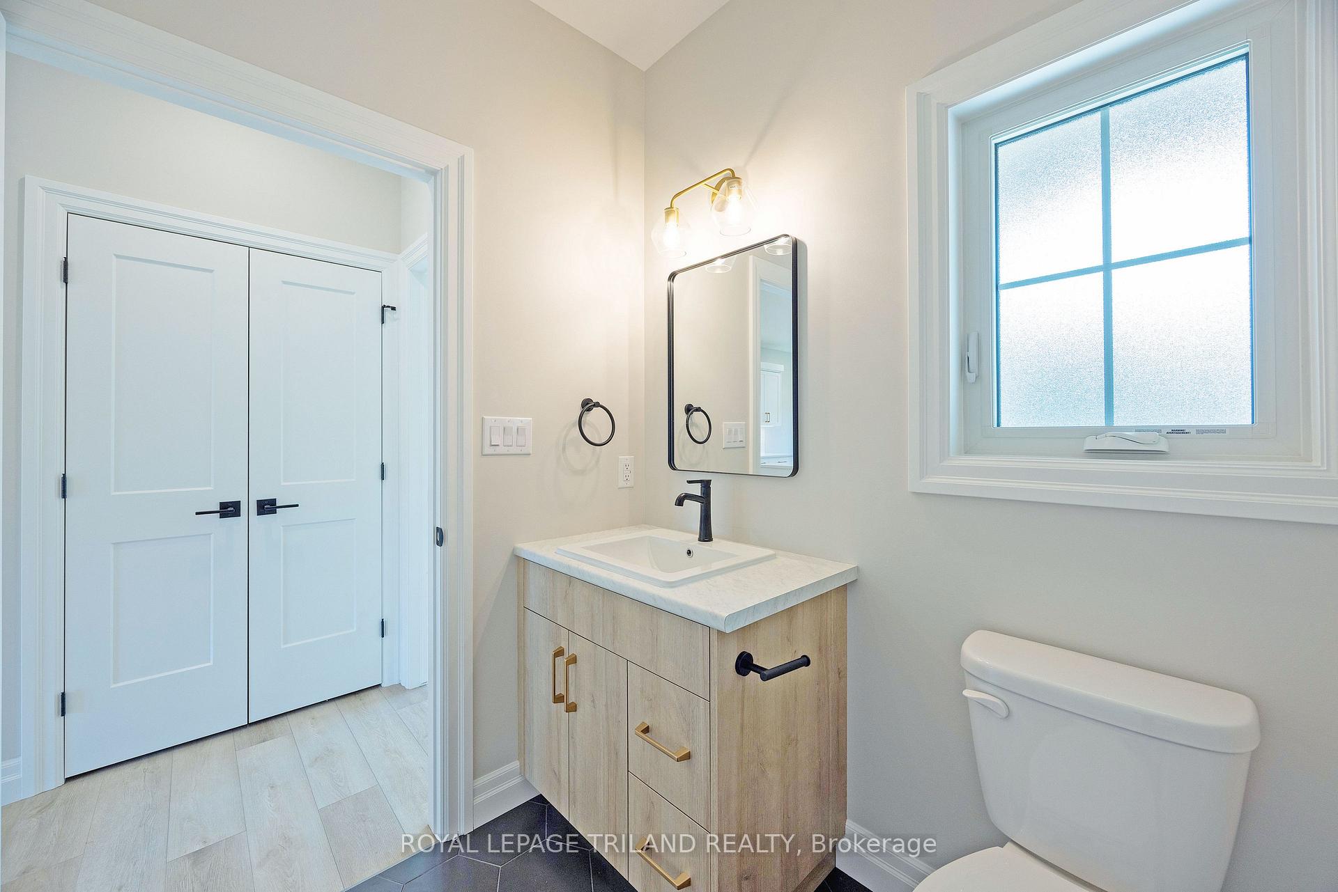 Photo 18 of 193 Catherine Street, North Middlesex, Parkhill — HOMEH