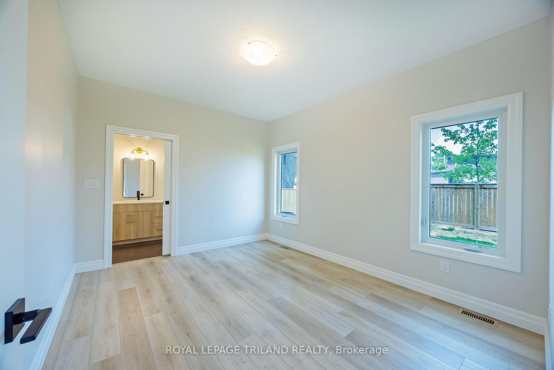 Photo 20 of 193 Catherine Street, North Middlesex, Parkhill — HOMEH